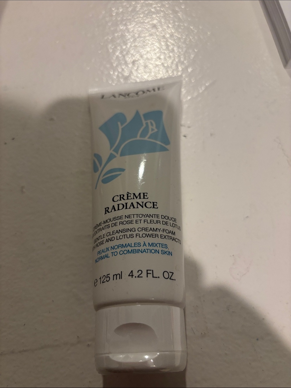 Lancôme Crème Radiance Cleansing Cream - White with Blue Design 125 ml